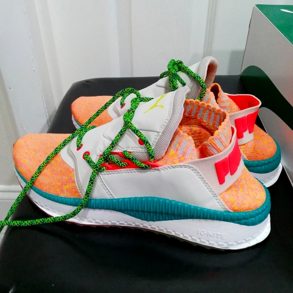 Ladies puma - Picture 1 of 4